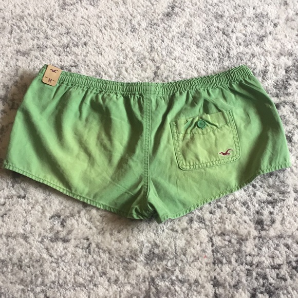 Green Hollister Shorts - Medium - NWT - Picture 2 of 2